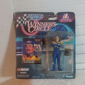 NIP☆ Nascar Lowes Mike Skinner